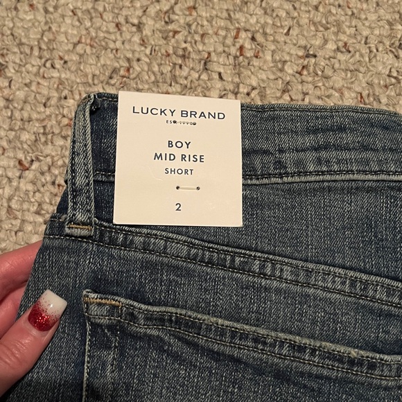 NWT Lucky Brand Boy Mid-Rise Short - Picture 5 of 6